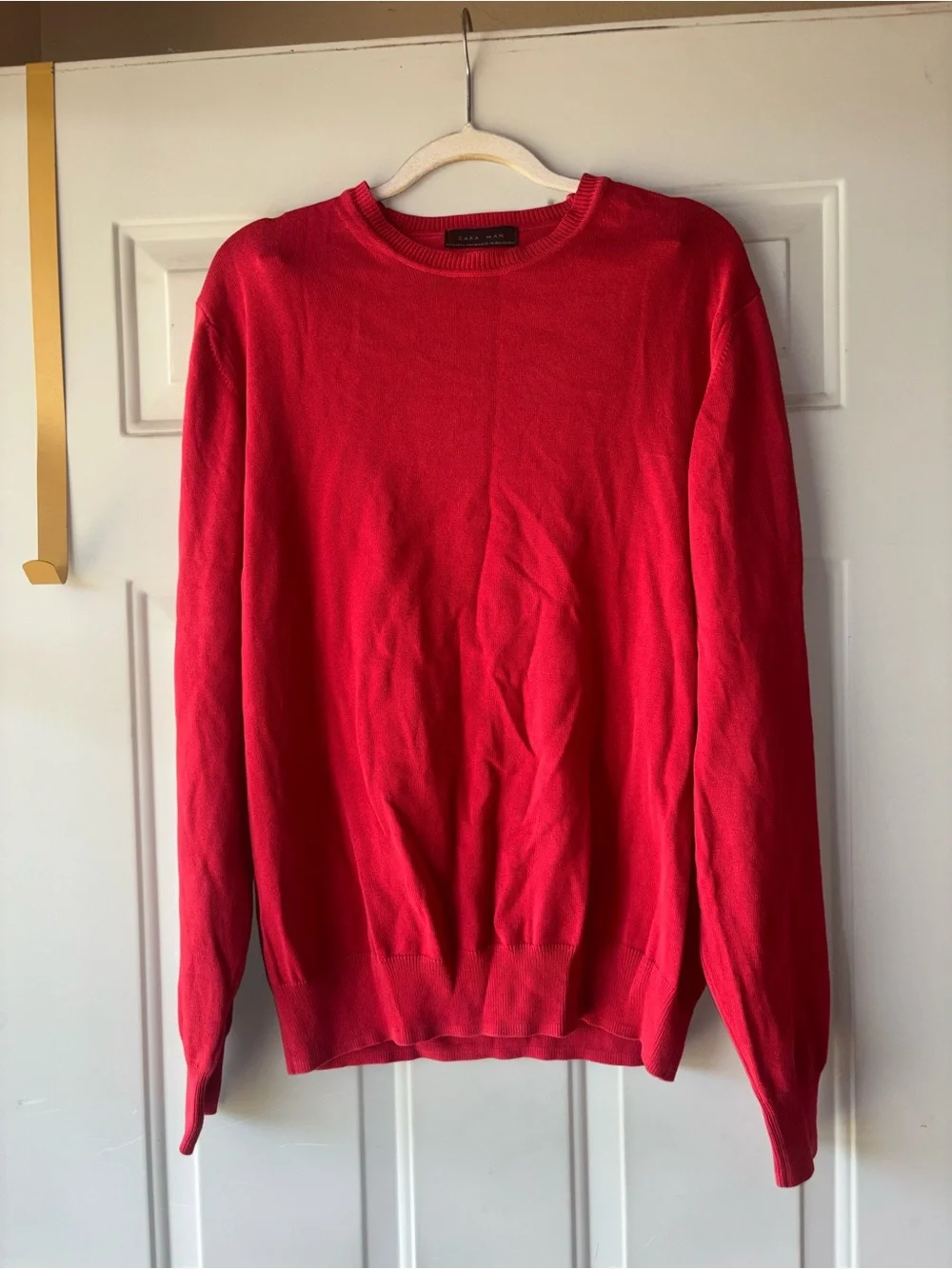 Zara Man red long sleeve lightweight sweater size L